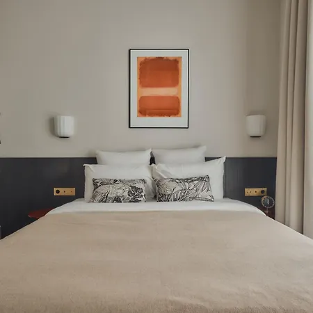 Aparthotel Nestay Sentier *