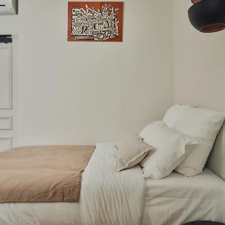 Aparthotel Nestay Sentier