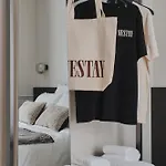 Nestay Sentier Παρίσι