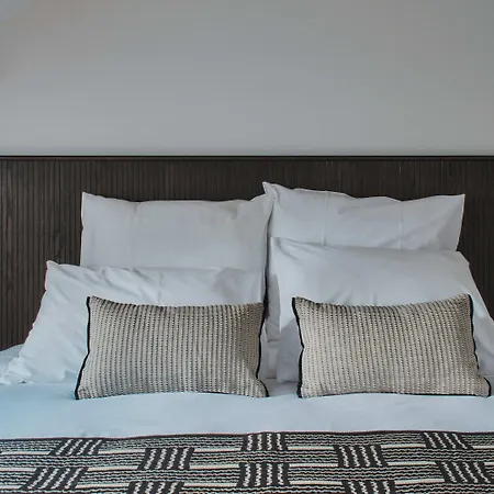 Nestay Sentier Aparthotel 4*