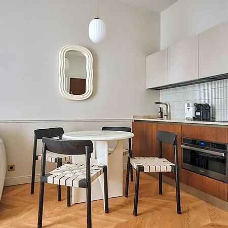 Nestay Sentier 4* Παρίσι