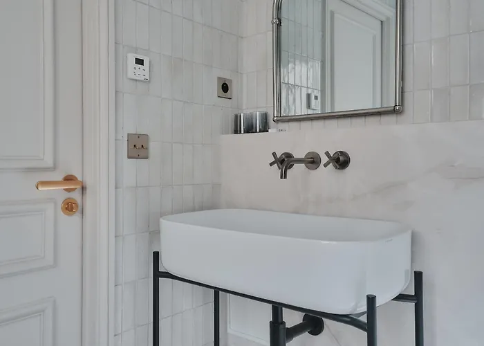 Nestay Sentier Paris