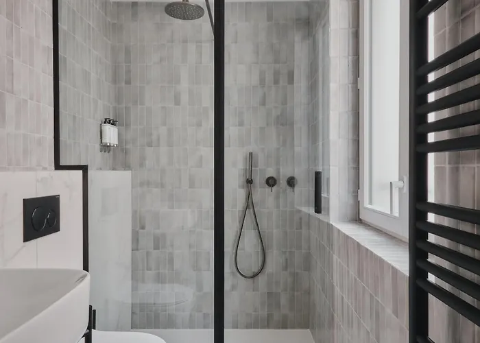 Aparthotel Nestay Sentier