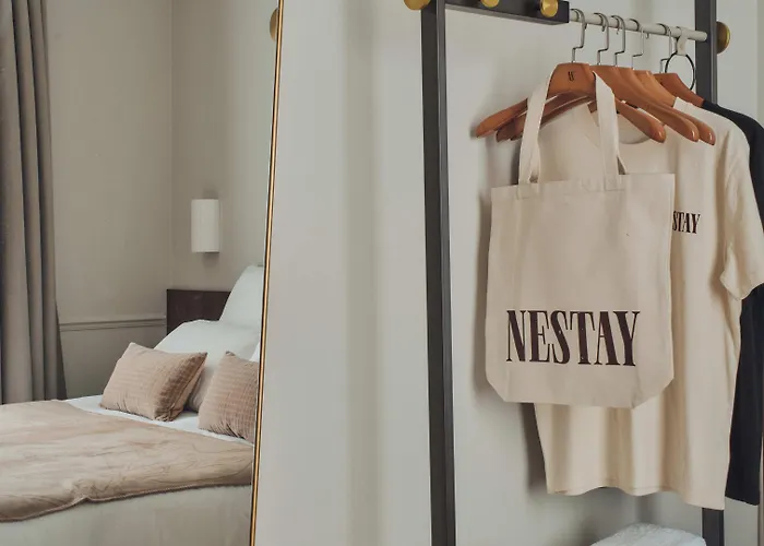 Aparthotel Nestay Sentier