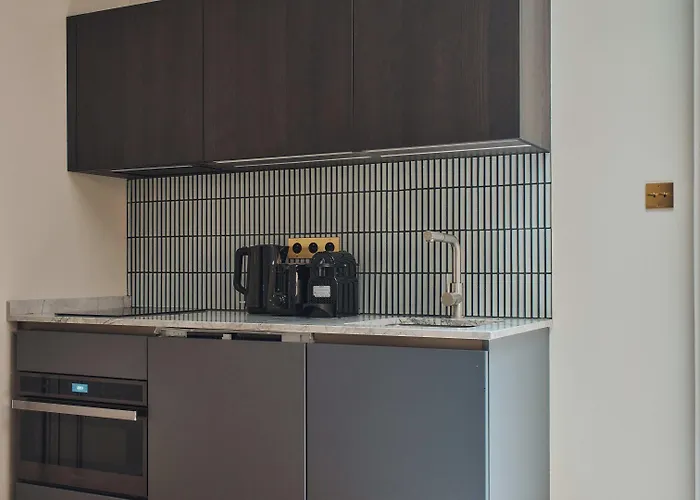 Aparthotel Nestay Sentier