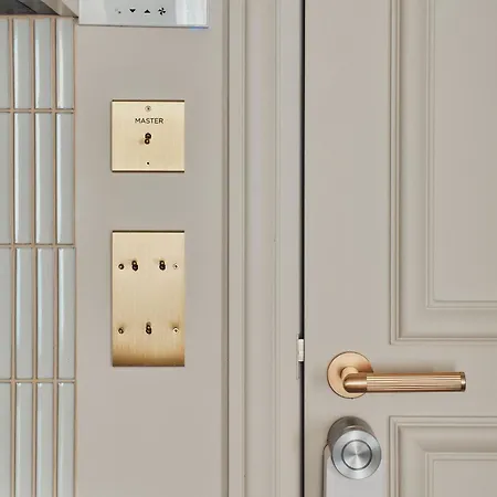 Aparthotel Nestay Sentier *