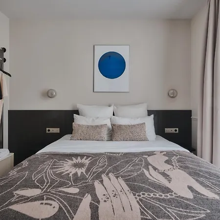 Aparthotel Nestay Sentier *