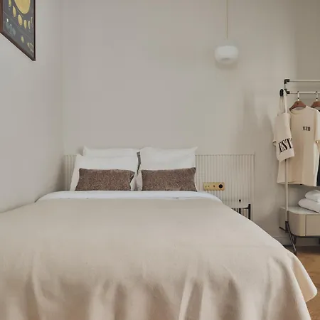 Nestay Sentier Aparthotel *